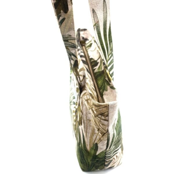 Light Palms