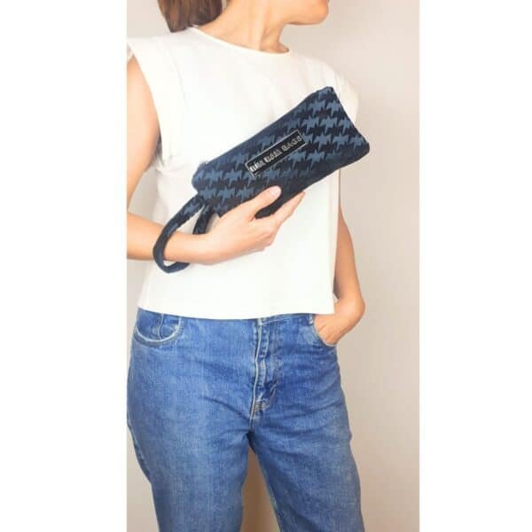 Wristlet Total Black Bat