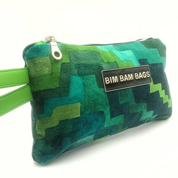 3 Wristlet Moss